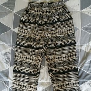 Designed women joggers